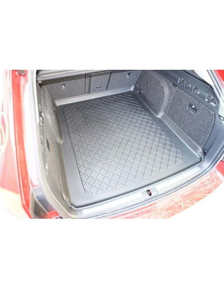 |AutoNeo.roTavita de portbagaj Skoda Superb IV PHEV, caroserie Combi, fabricatie 2020 - prezent 1