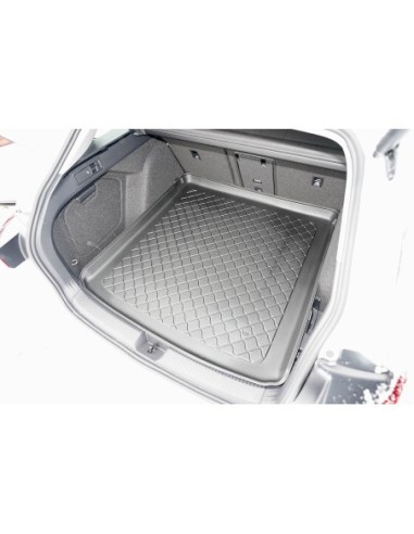 |AutoNeo.roTavita de portbagaj Volkswagen Golf 8, caroserie Combi, fabricatie 11.2020 - prezent, portbagaj superior 1