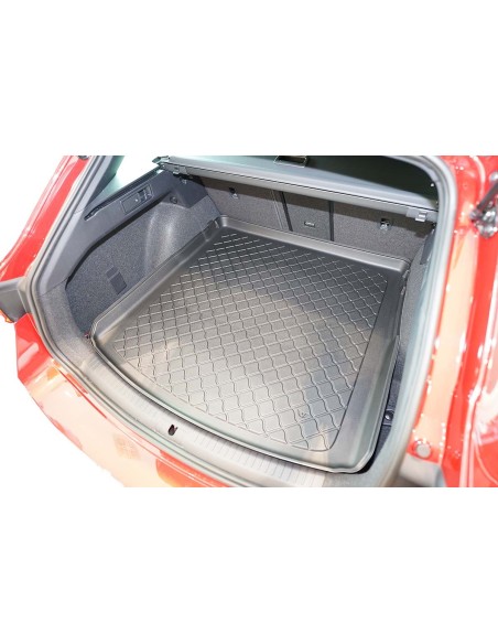 |AutoNeo.roTavita de portbagaj Seat Leon IV KL, caroserie Combi, fabricatie 03.2020 - prezent, portbagaj superior 1