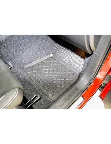 |AutoNeo.roCovorase tip tavita Volvo XC40, caroserie SUV, fabricatie 03.2018 - prezent 1