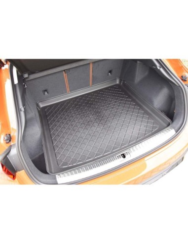 |AutoNeo.roTavita de portbagaj Audi Q3 II PHEV, caroserie SUV, fabricatie 01.2021 - prezent, portbagaj superior 1