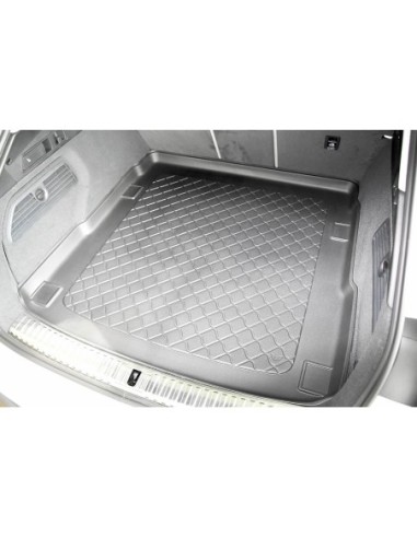 |AutoNeo.roTavita de portbagaj Audi E-Tron, caroserie SUV, fabricatie 02.2020 - prezent, electric 2