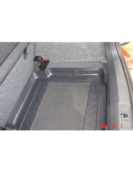 |AutoNeo.roTavita de portbagaj Volkswagen Polo V, caroserie Hatchback, fabricatie 05.2009 - 09.2017, portbagaj inferior 3