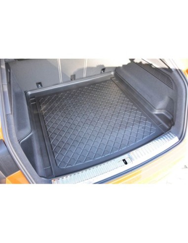 |AutoNeo.roTavita de portbagaj Audi Q8 4M, caroserie SUV, fabricatie 07.2018 - prezent 2