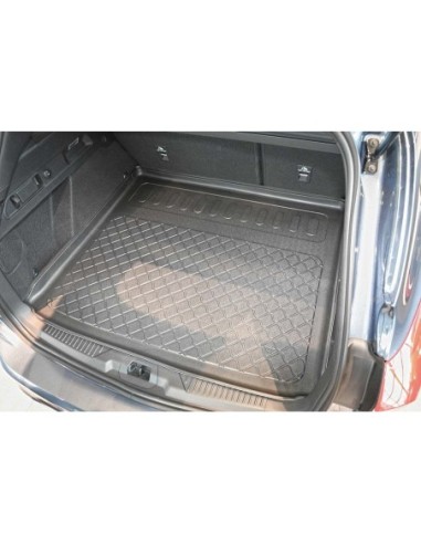 |AutoNeo.roTavita de portbagaj Ford Focus IV, caroserie Combi, fabricatie 09.2018 - prezent, portbagaj superior 1