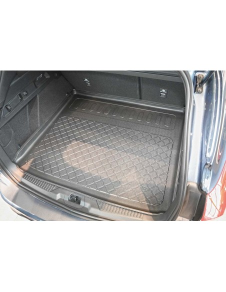 |AutoNeo.roTavita de portbagaj Ford Focus IV, caroserie Combi, fabricatie 09.2018 - prezent, portbagaj superior 1