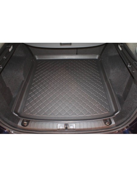 |AutoNeo.roTavita de portbagaj Fiat Tipo, caroserie Combi, fabricatie 02.2017 - prezent, portbagaj superior 1