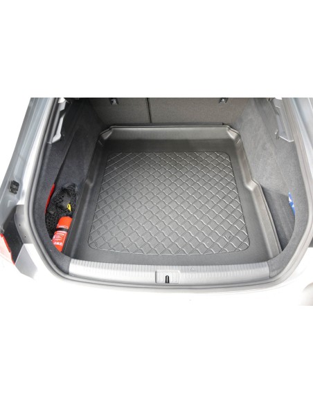 |AutoNeo.roTavita de portbagaj Volkswagen Arteon, caroserie Combi, fabricatie 06.2017 - prezent, cu roata rezerva 1