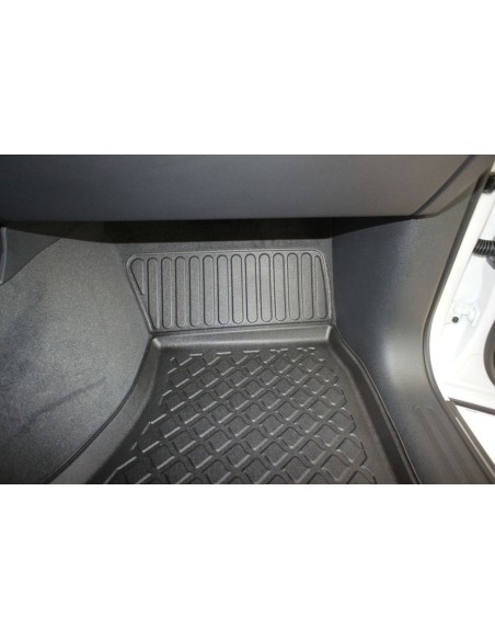 |AutoNeo.roCovorase tip tavita Porsche Macan, caroserie SUV, fabricatie 03.2014 - prezent 1