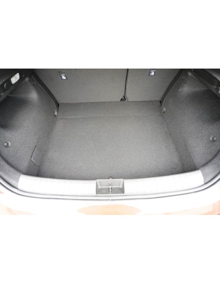 |AutoNeo.roTavita de portbagaj Fiat Tipo, caroserie Hatchback, fabricatie 02.2017 - prezent, cu CargoBox 1