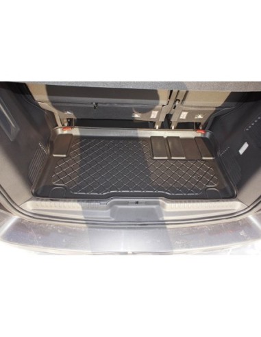 |AutoNeo.roTavita de portbagaj Opel Zafira Life, caroserie Van, fabricatie 03.2019 - prezent, ampatament L2 mediu, in spatele randului 3 1