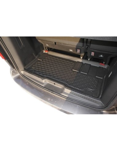 |AutoNeo.roTavita de portbagaj Opel Zafira Life, caroserie Van, fabricatie 03.2019 - prezent, ampatament L2 mediu, in spatele randului 3 1