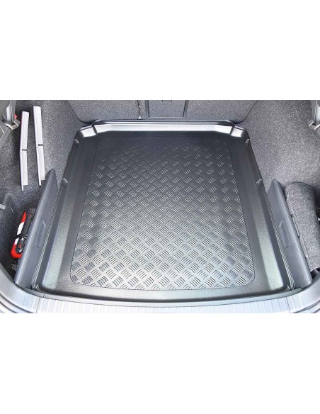 |AutoNeo.roTavita de portbagaj Skoda Octavia IV, caroserie Combi, fabricatie 06.2020 - prezent, portbagaj inferior 3