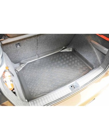 |AutoNeo.roTavita de portbagaj Skoda Kamiq, caroserie SUV, fabricatie 09.2019 - prezent, portbagaj inferior 1