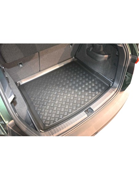 |AutoNeo.roTavita de portbagaj Skoda Karoq, caroserie SUV, fabricatie 2017 - prezent, portbagaj superior 1