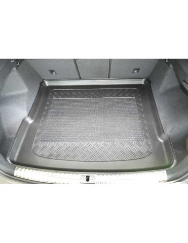 |AutoNeo.roTavita de portbagaj Audi Q3 II, caroserie SUV, fabricatie 08.2018 - prezent, portbagaj superior 1