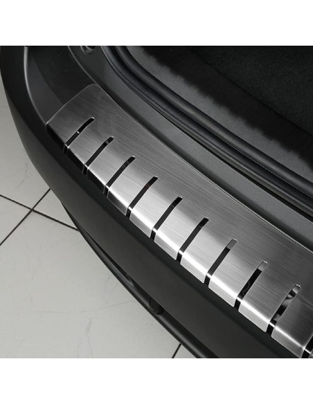 |AutoNeo.roFolie protectie portbagaj in doua straturi, Crom si Aluminiu Polisat 83 x 7,5cm