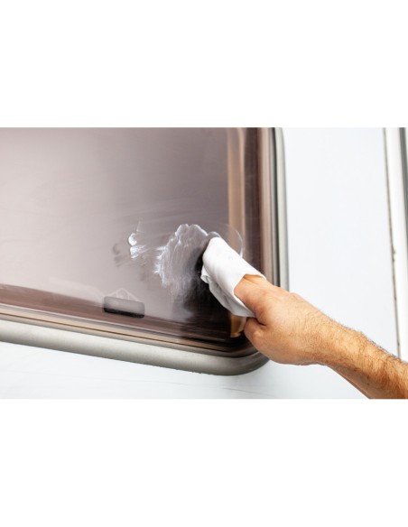 |AutoNeo.roPasta de lustruit suprafete acril plexi Quixx